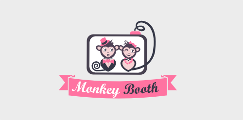Monkey Booth Logo设计:可爱卡通风格