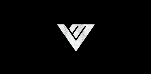 极简主义三角形logo设计