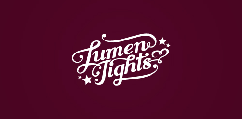 Lumenights Logo设计:优雅字体与星星点缀