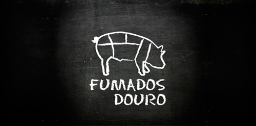 猪形logo设计：简约风格与品牌故事结合