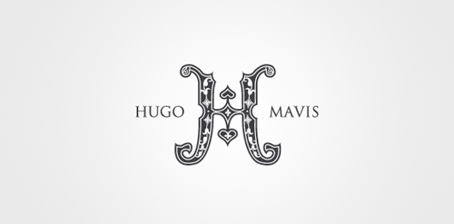 Hugo Mavis Logo设计:优雅复古品牌标识