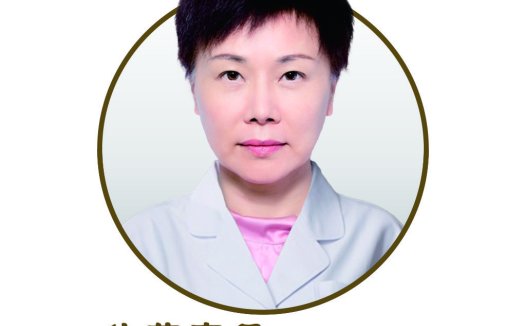 专业医生头像设计:中草药医学专家